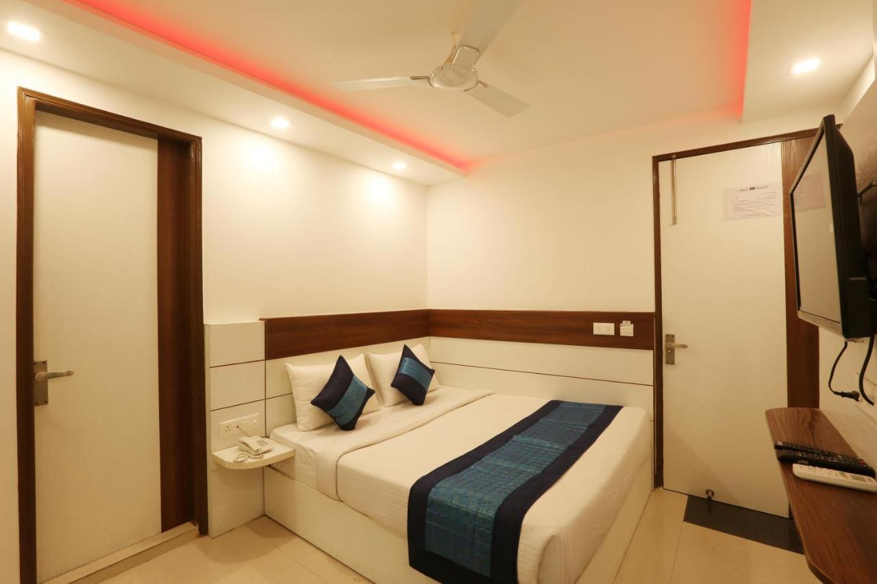 Hotel Ark Wood At Airport New Delhi Luaran gambar