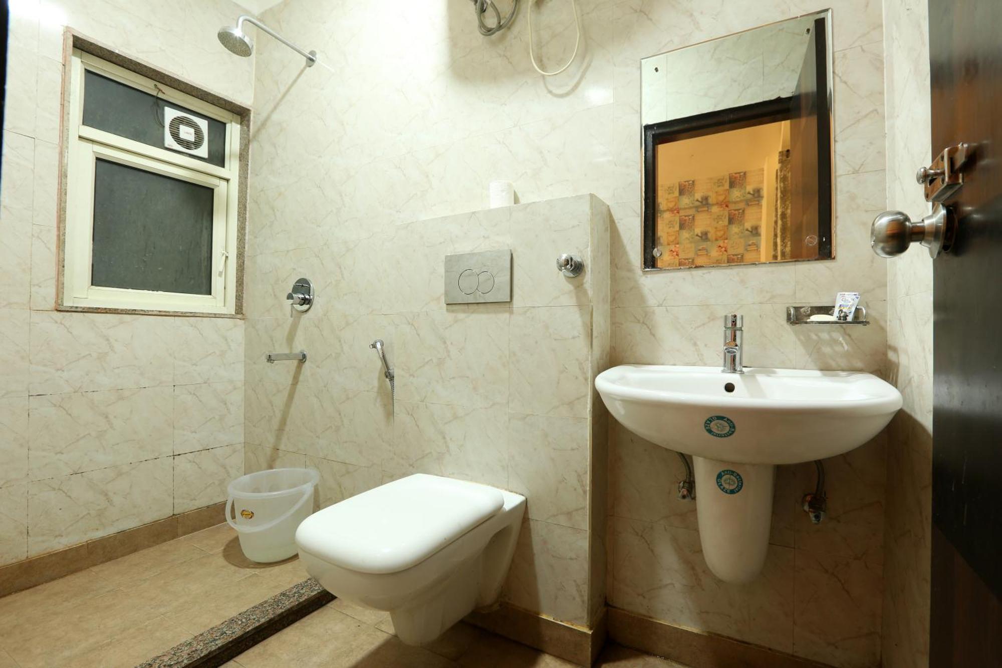 Hotel Ark Wood At Airport New Delhi Luaran gambar
