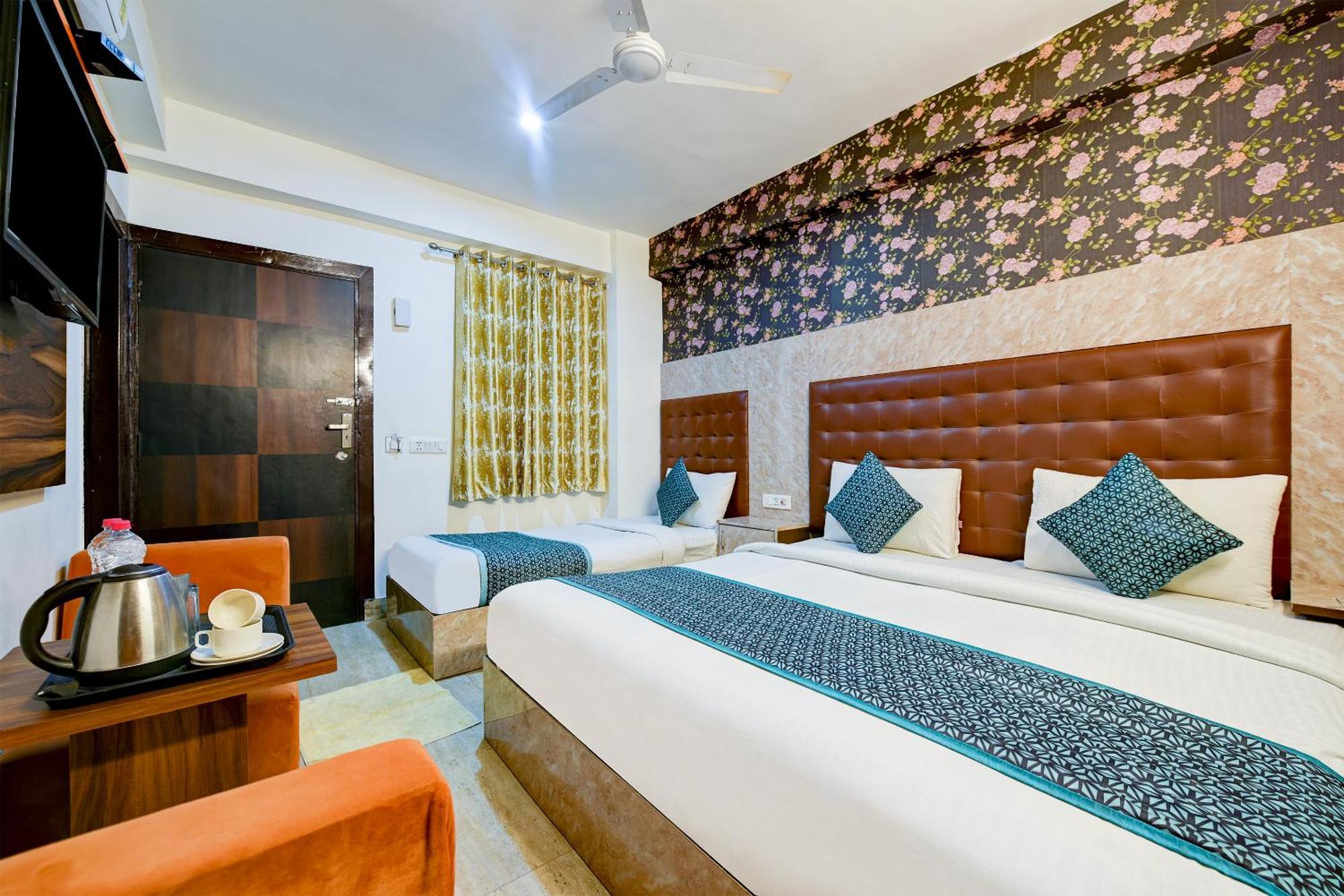 Hotel Ark Wood At Airport New Delhi Luaran gambar