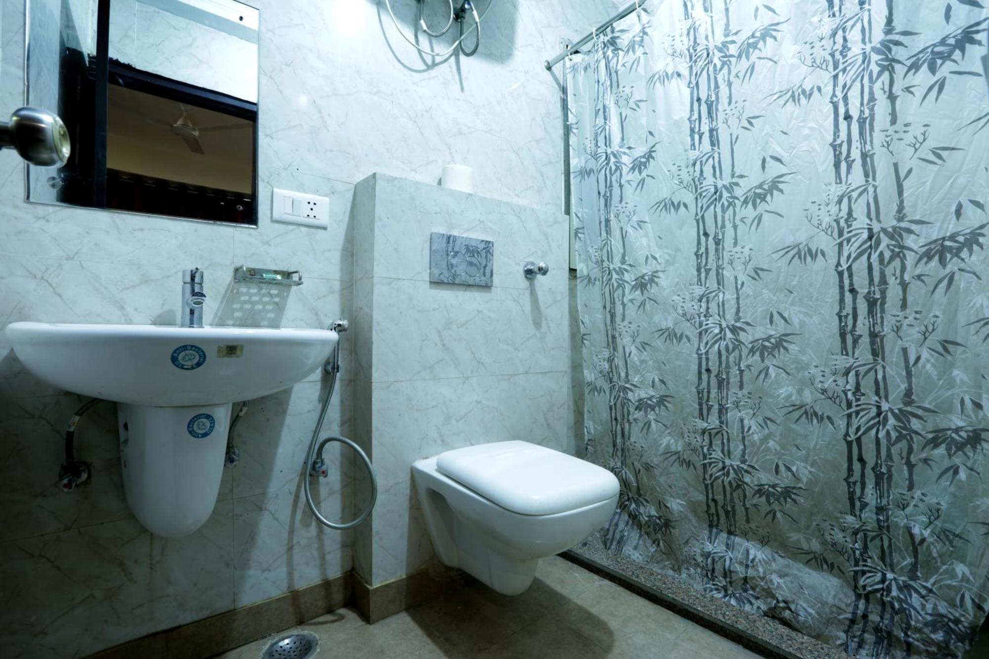 Hotel Ark Wood At Airport New Delhi Luaran gambar